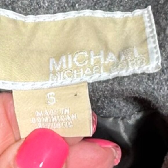 Michael Kors Gray Wool Blend Zip-Up Coat with Gold Hardware - Picture 4 of 12